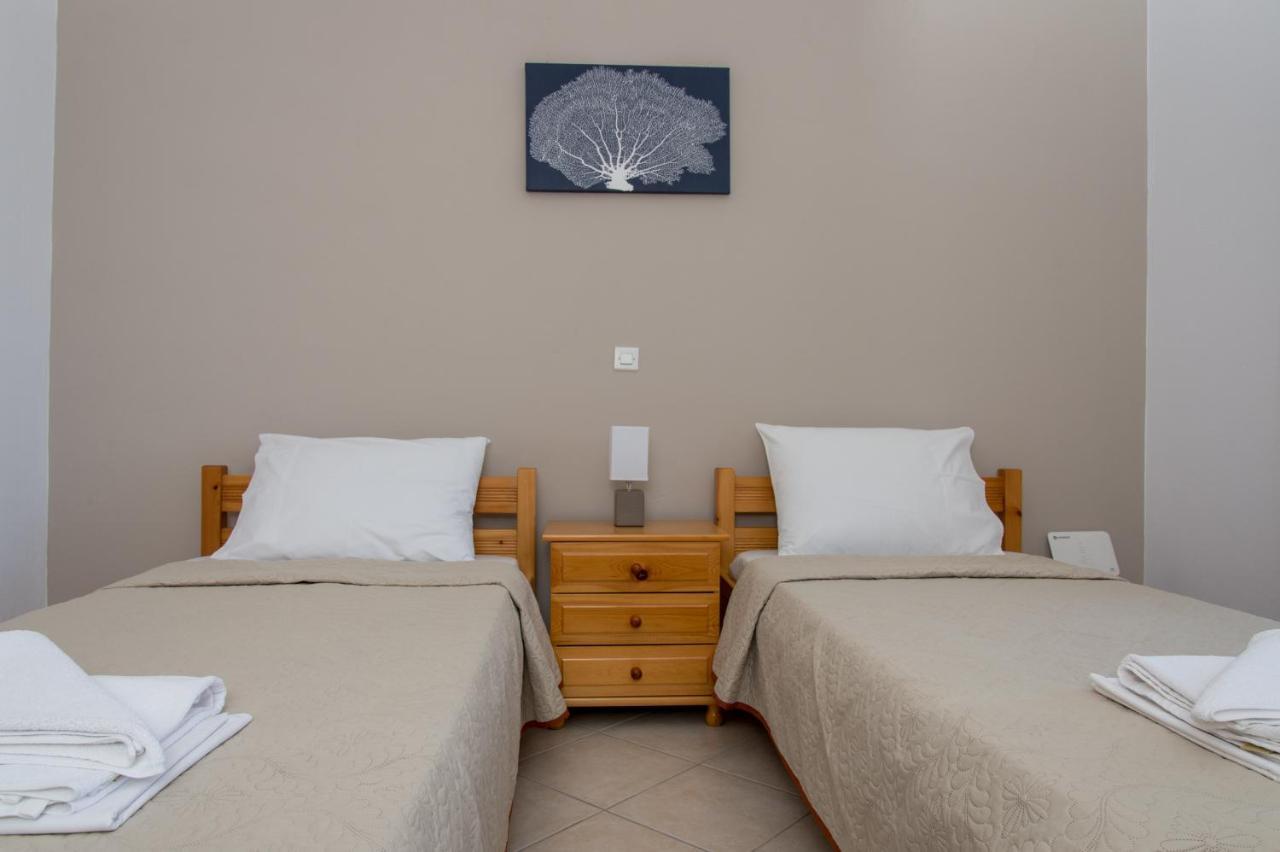 Elaionas  Erodios Apartments מראה חיצוני תמונה