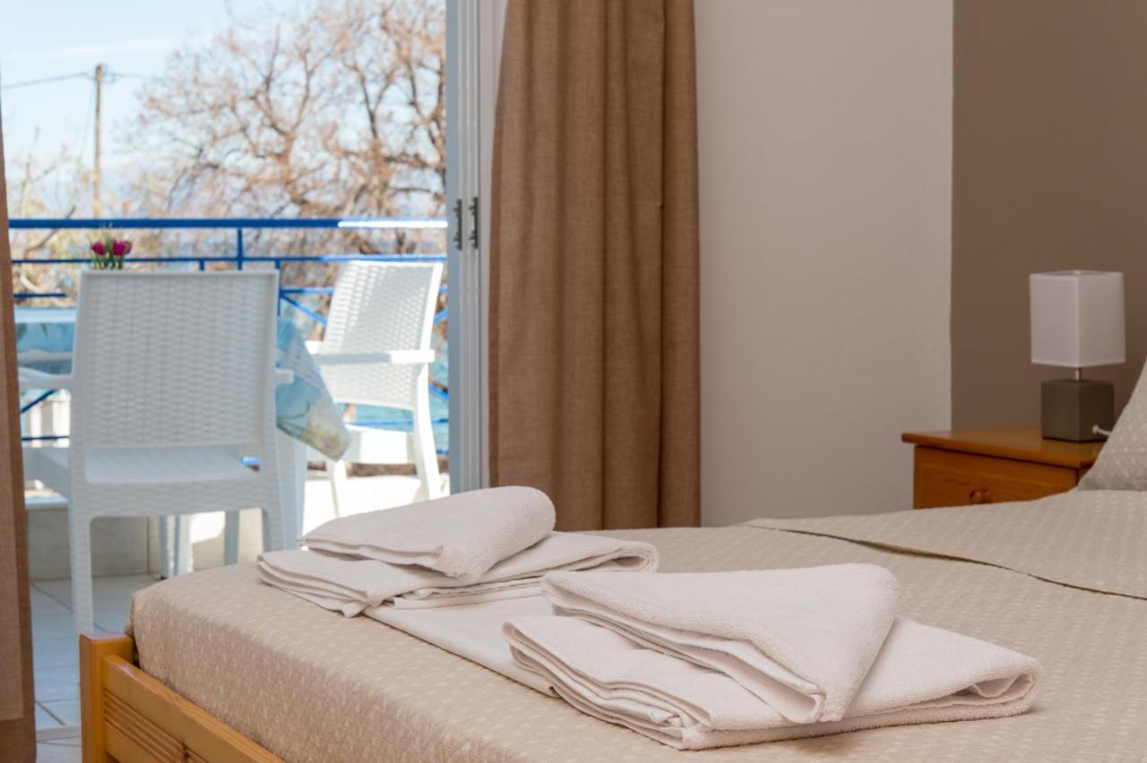 Elaionas  Erodios Apartments מראה חיצוני תמונה