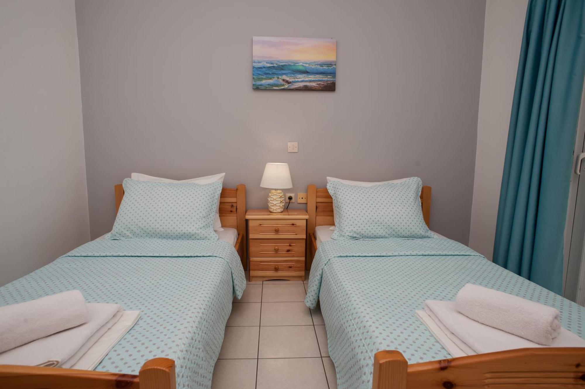 Elaionas  Erodios Apartments חדר תמונה