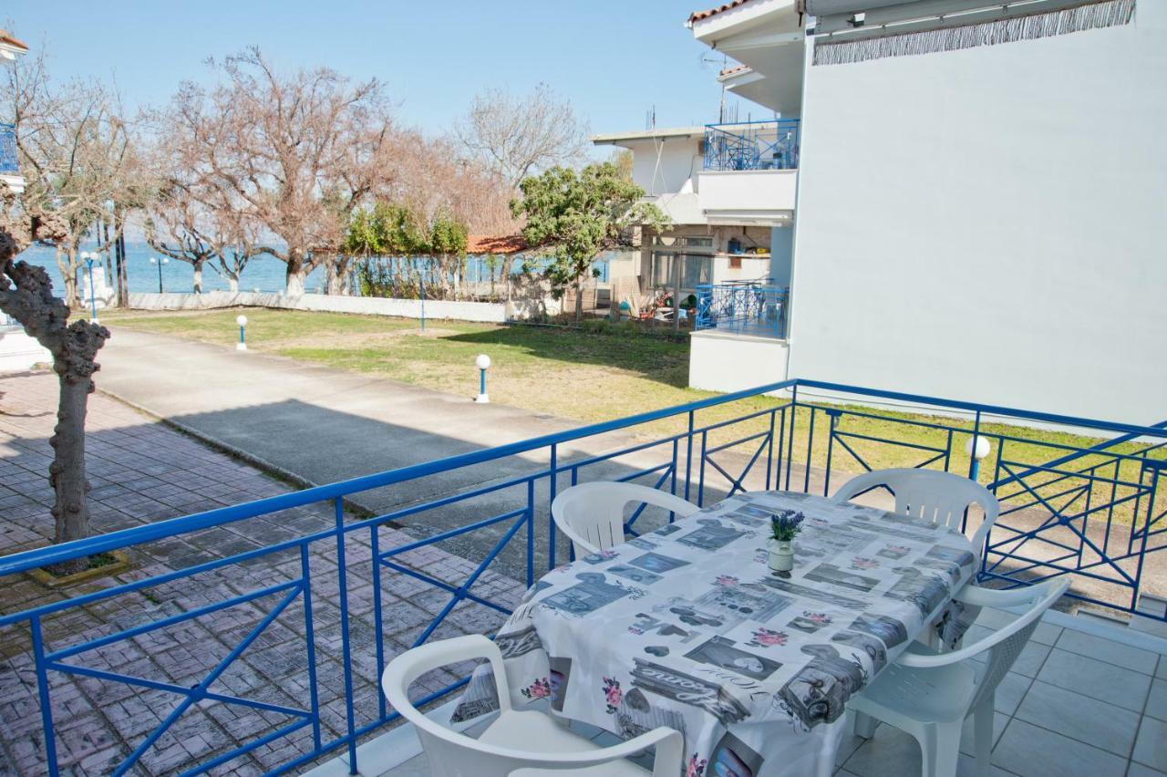 Elaionas  Erodios Apartments מראה חיצוני תמונה